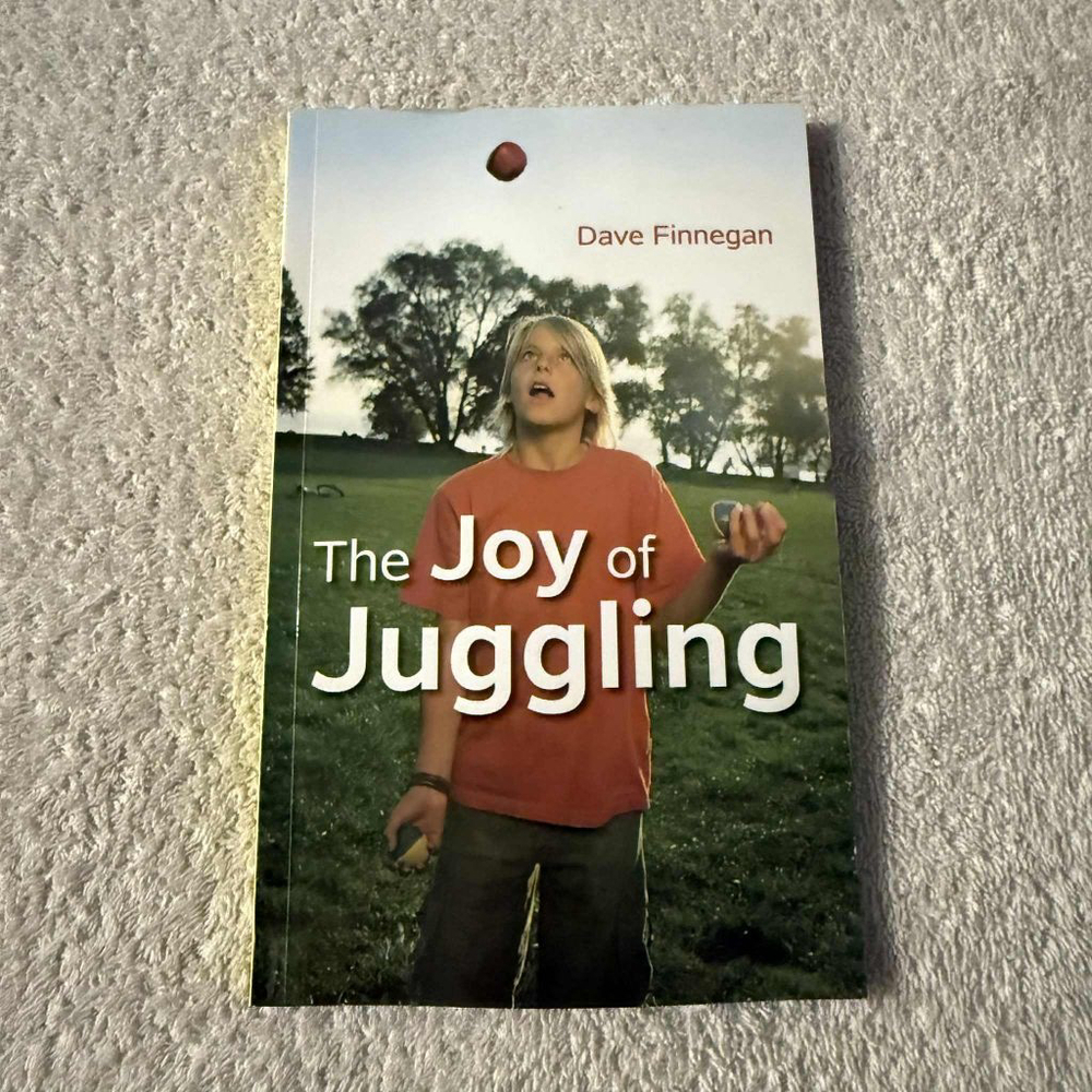 Mud Puddle Inc. The Joy of Juggling Dave Finnegan White Yellow